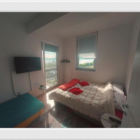 אוהריד Apartment Ana V-Peshtani מראה חיצוני תמונה